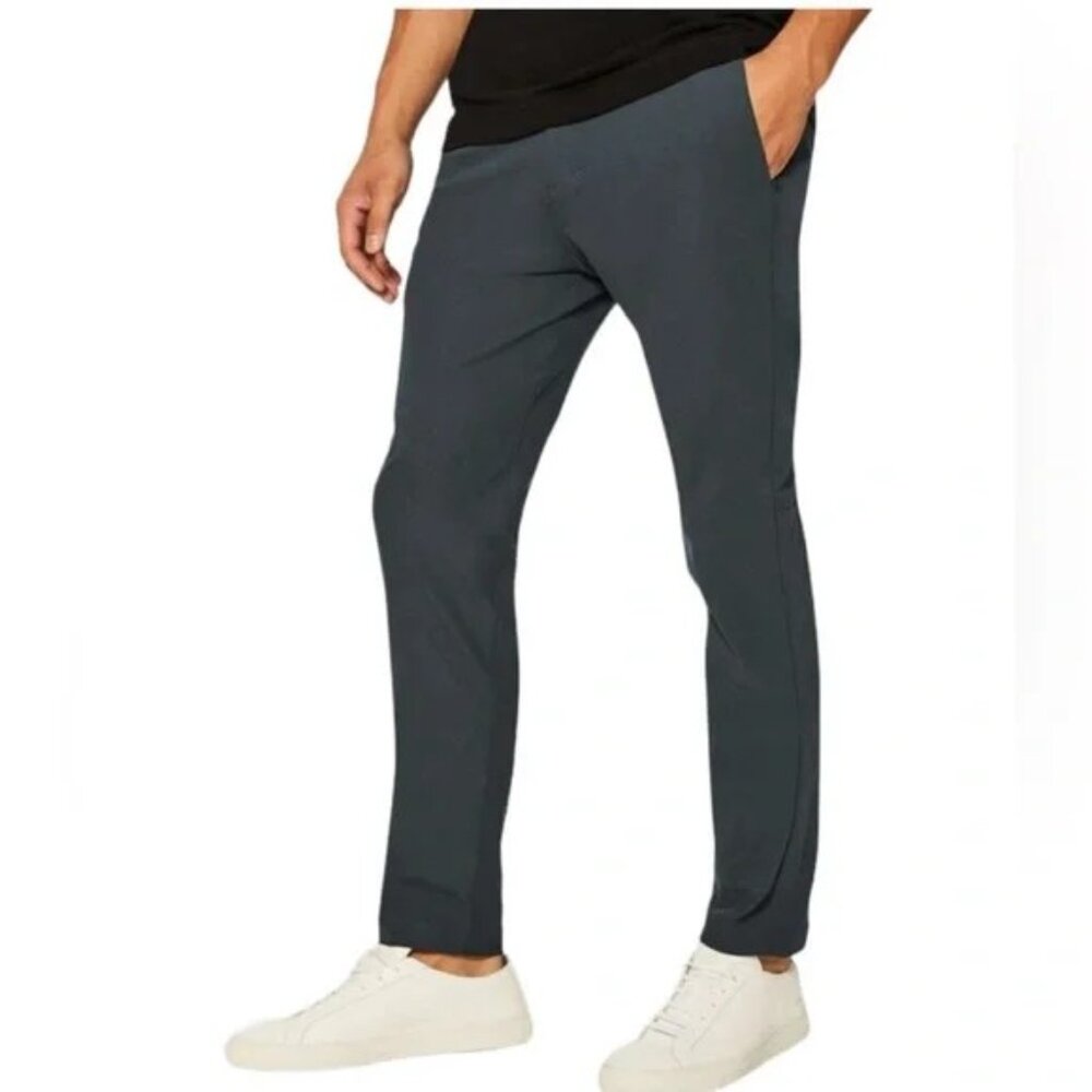Lululemon Commission Pant Slim 31" Inseam Dark Gray ABC Pockets, Size 32 Waist